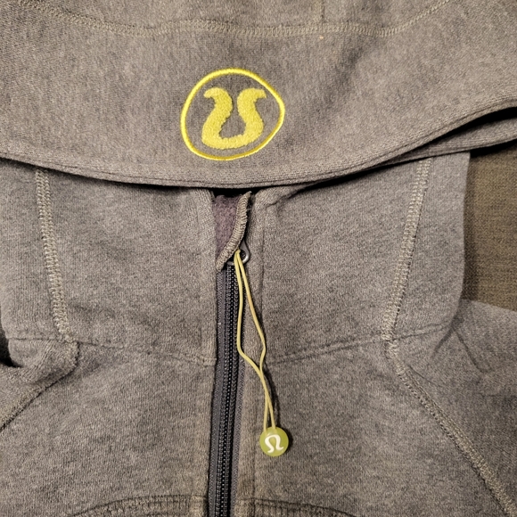 EUC Scuba Hoodie, size 2 - Picture 3 of 11